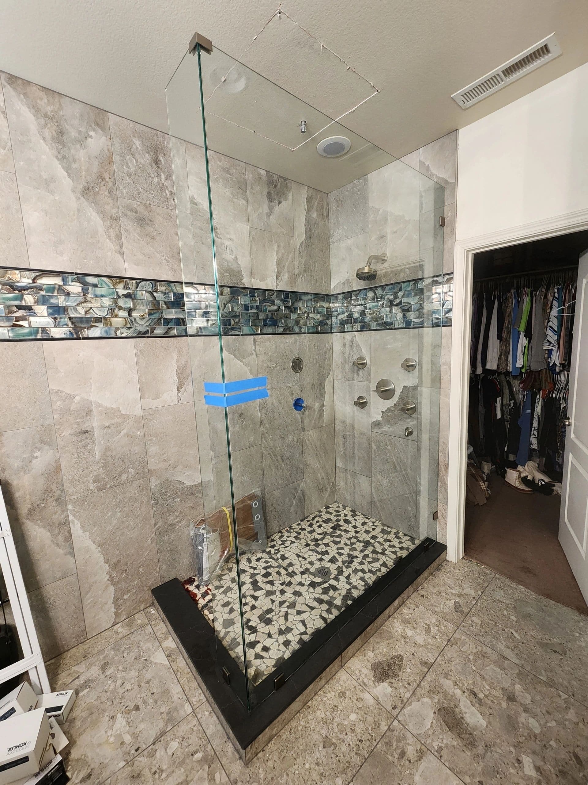 775 glass & shower doors Offers Frameless Shower Doors in Reno, NV 89512
