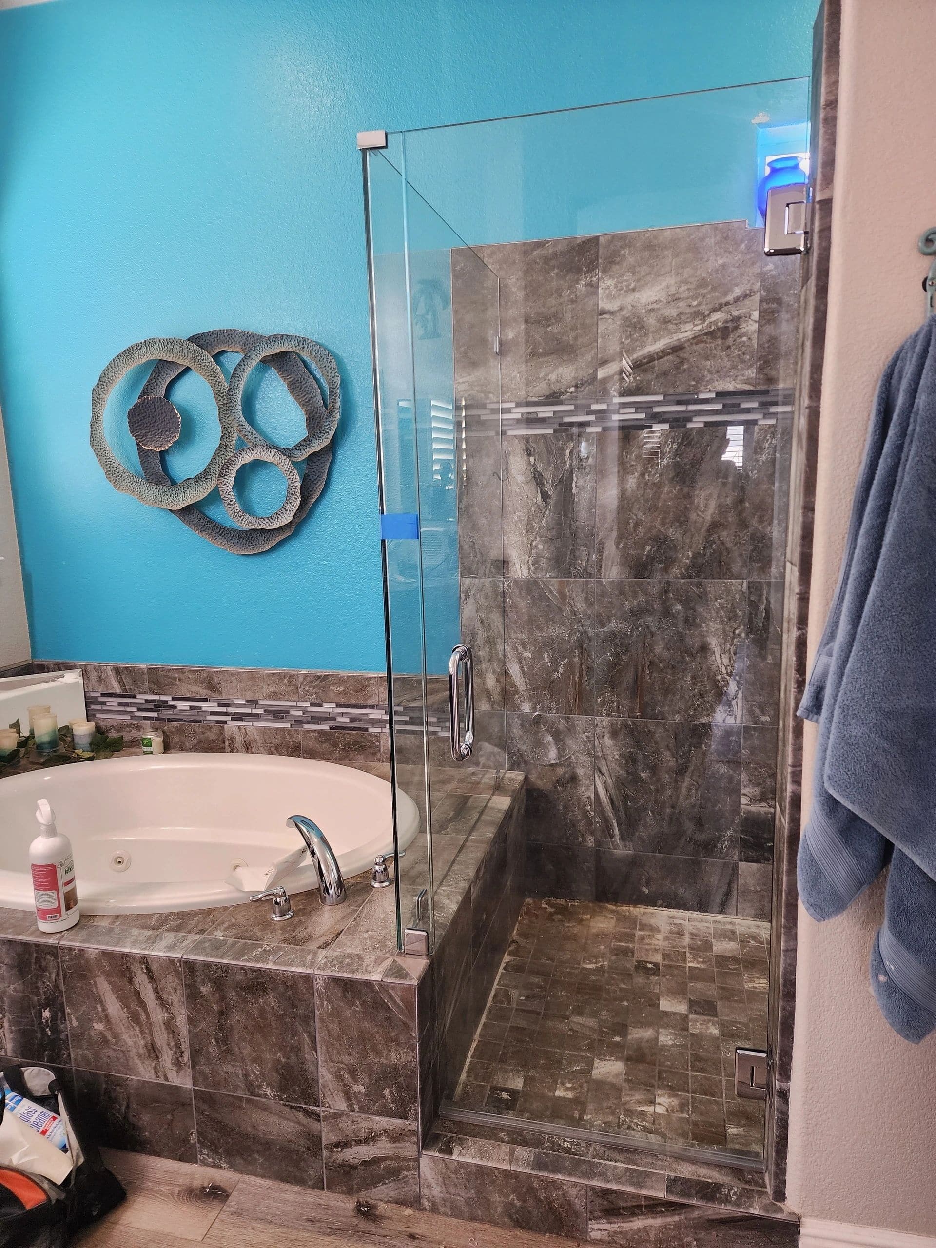 775 glass & shower doors Offers Frameless Shower Doors in Reno, NV 89512