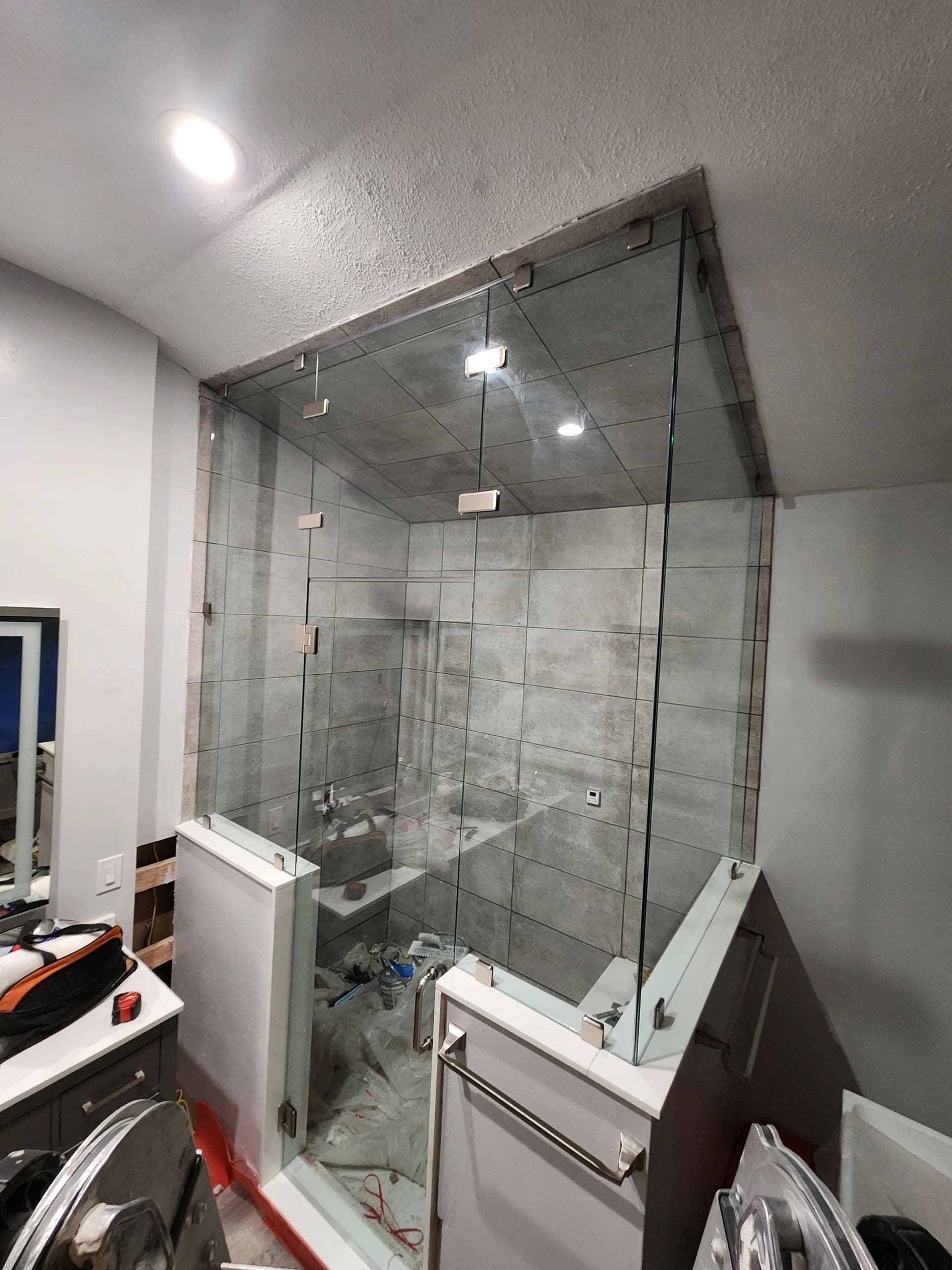 775 glass & shower doors Offers Frameless Shower Doors in Reno, NV 89512
