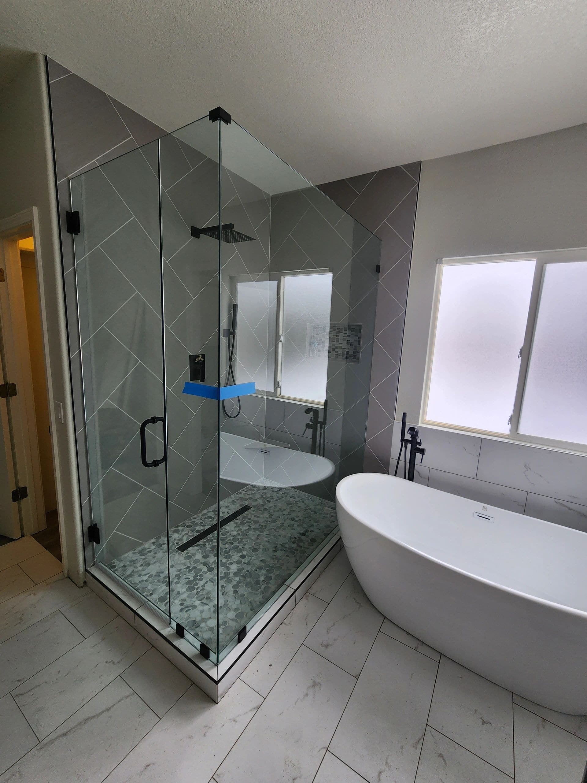 775 glass & shower doors Offers Frameless Shower Doors in Reno, NV 89512